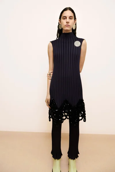 Look 48